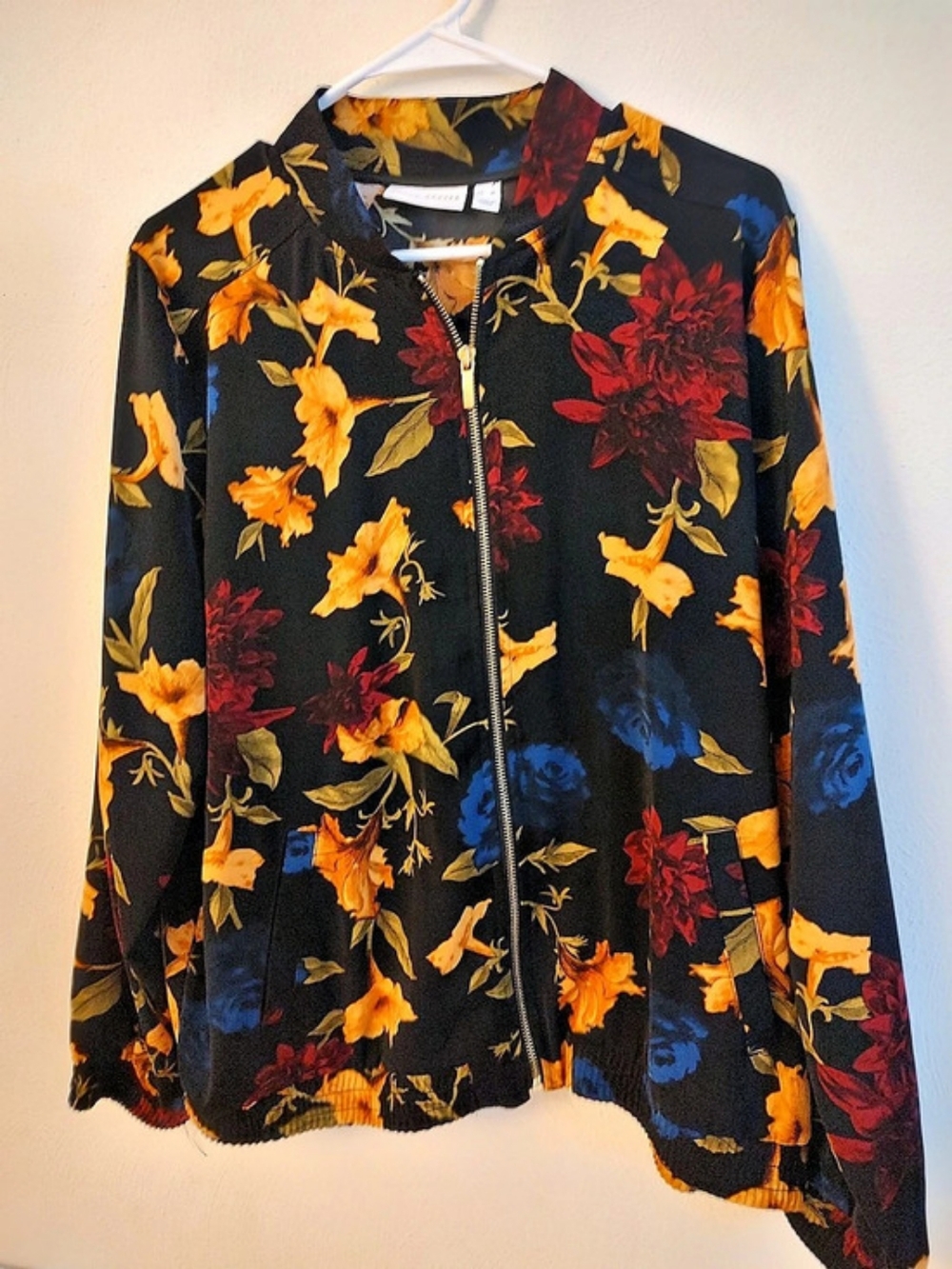 Susan Graver Floral Bomber Jacket in Black & Multicolor XL Like New